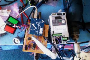 Доступный из не дешевых – Highscreen Alpha Rage